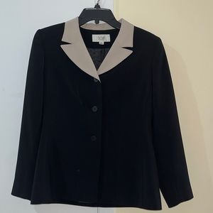 Le Suit Petite Black Cream Lined Button Up
Classic Business Suit Jacket